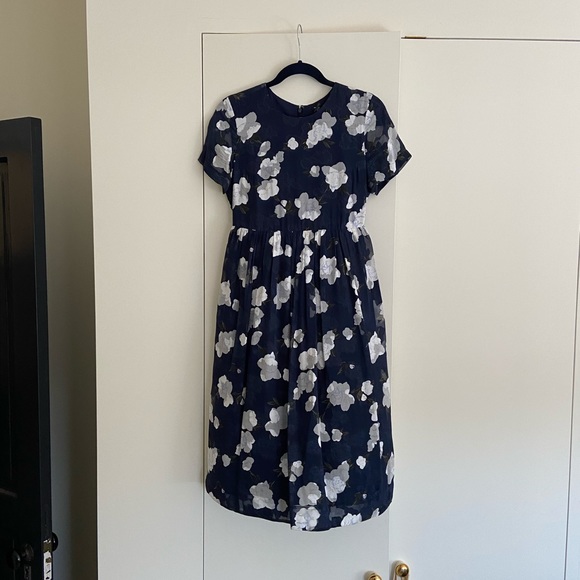 Club Monaco floral print dress - Picture 2 of 7